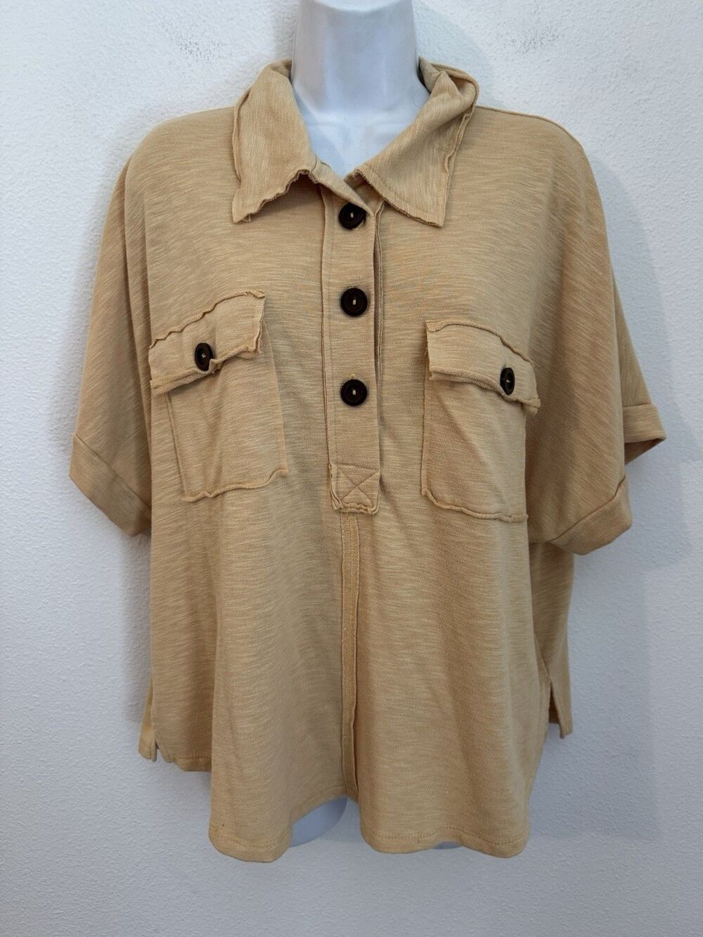 Bucket List Women’s M Knit Top Collared Short Sleeve Button-Up Pockets Yellow